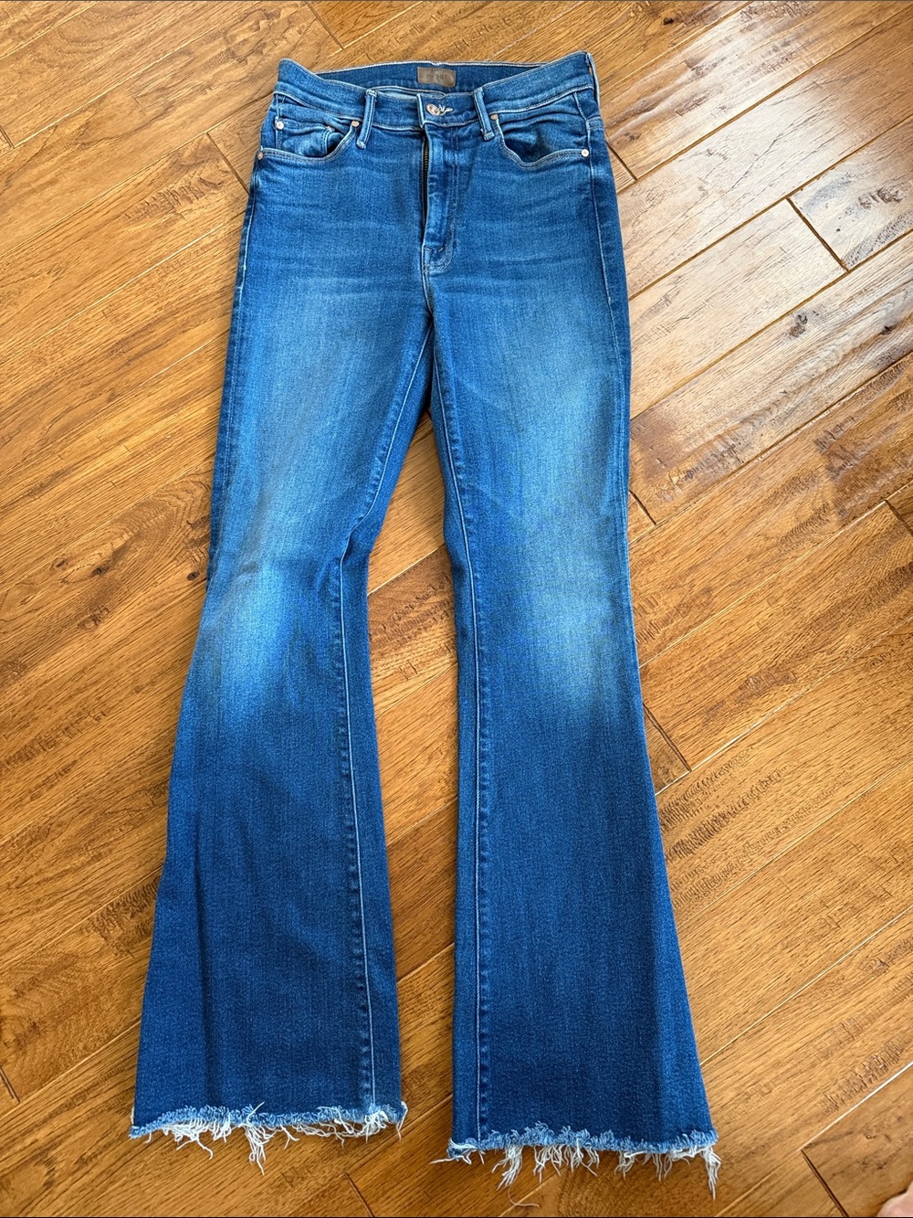 MOTHER Weekender Jeans